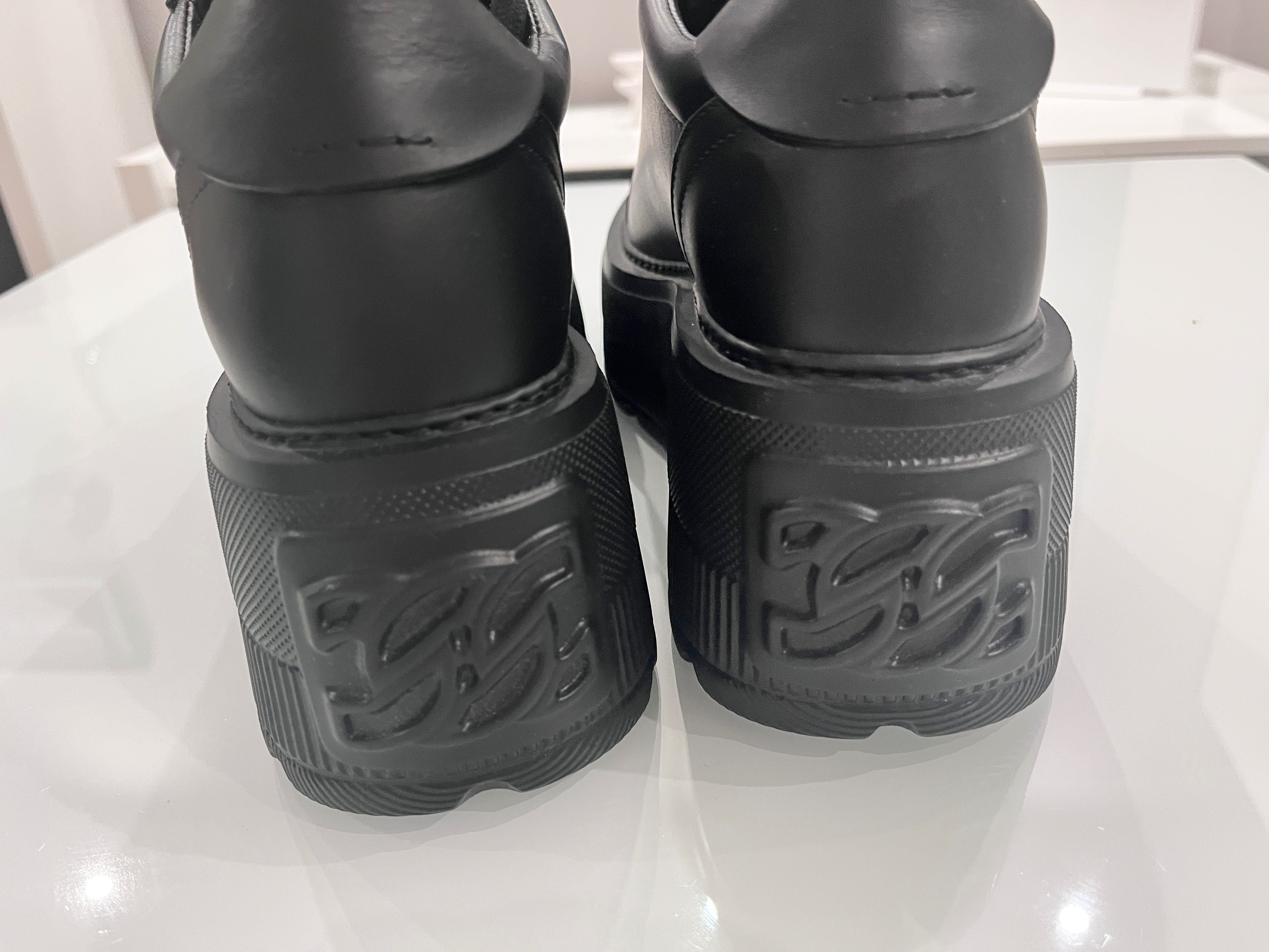 Casadei snakersy czarne