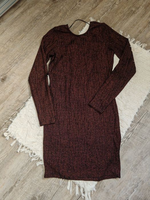 Sukienka dopasowana z długim rękawem imprezowa sylwestrowa