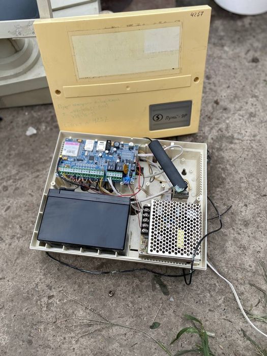 Охранная сигнализация «Лунь-9Р» (ППКП)