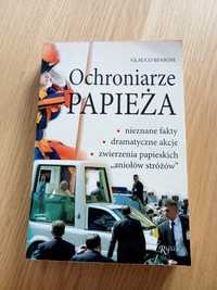 Książka ochroniarze Papieża