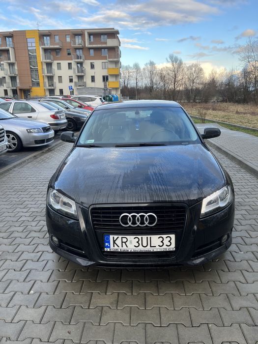 Audi A3 SPORTBACK S-tronic MMI