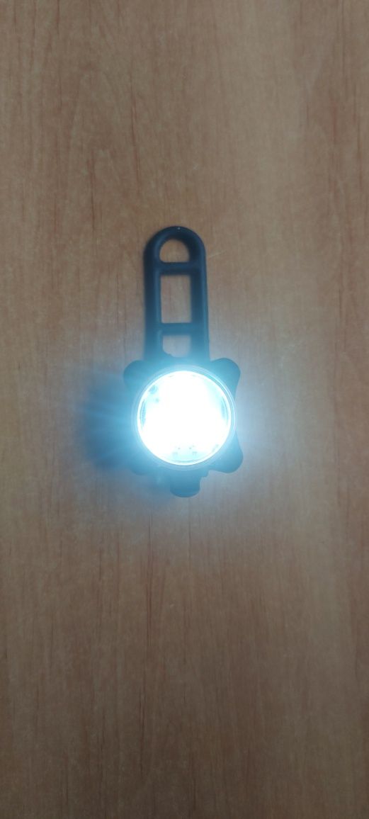 Lampka rowerowa 3 diody led akumulatorowa  zecto drive