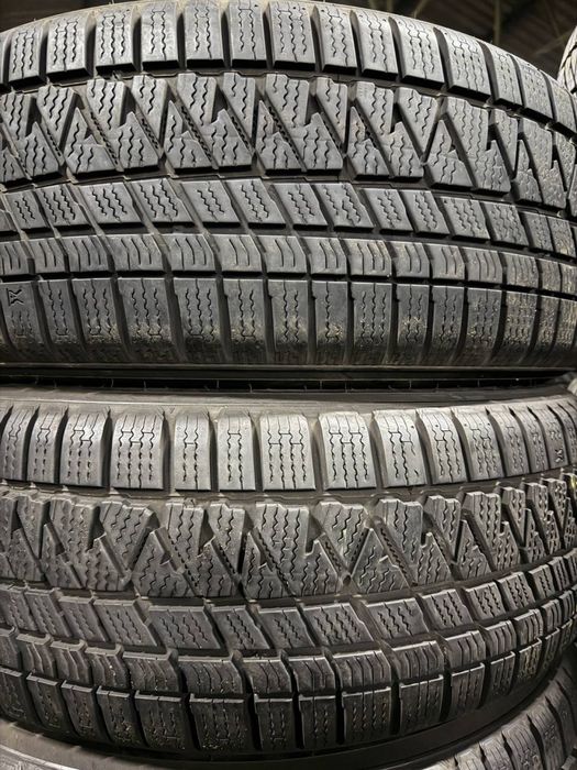 R17 245/65 Kumho WinterCraft WS71
