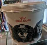 Royal Canin Pojemnik na karmę dla Psa kota 2kg + gratis
