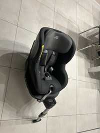 Britax romer dualfix m size