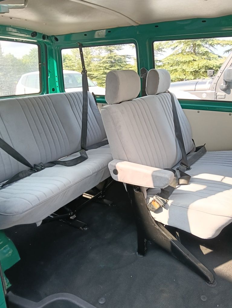 Volkswagen Transporter T4,9 osobowy
