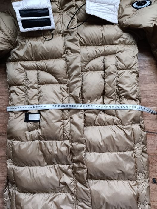 Зимовий пуховик жіночий