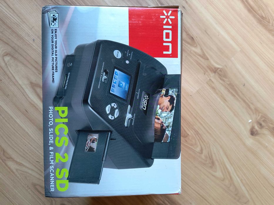 Skaner slajdów, negatywów, zdjęć