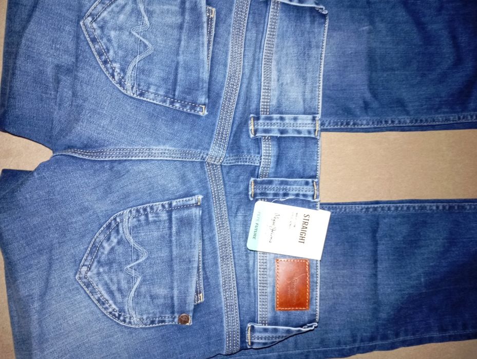 Nowe damskie jeansy Pepe Jeans 27/34 za pół ceny