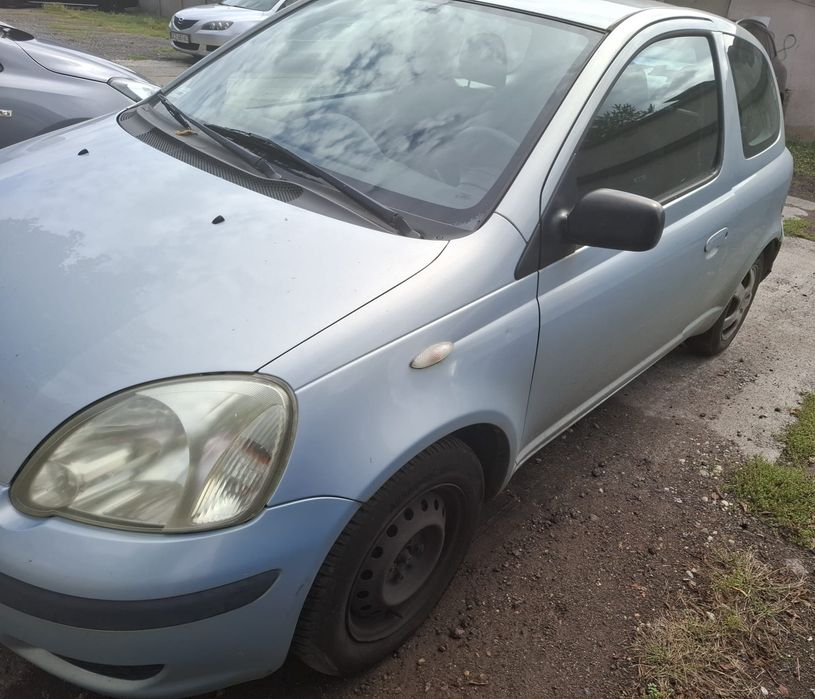 Toyota Yaris 2004 benzyna