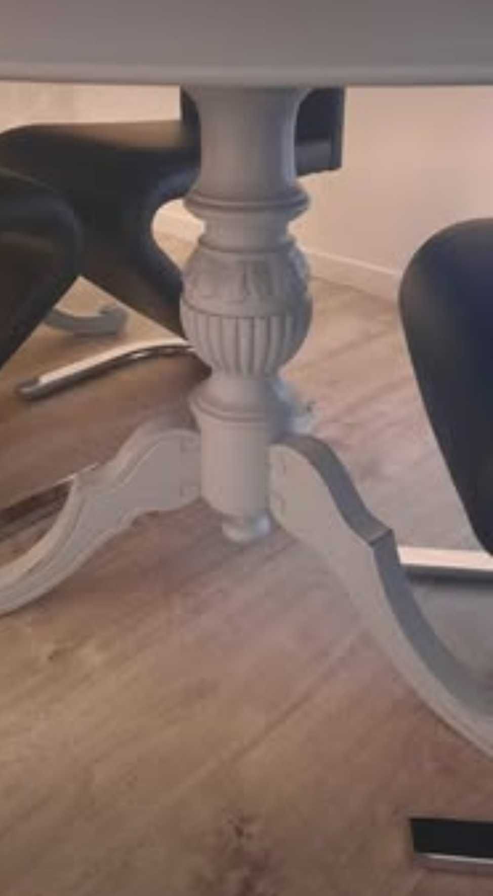 Mesa sala de jantar sem cadeiras