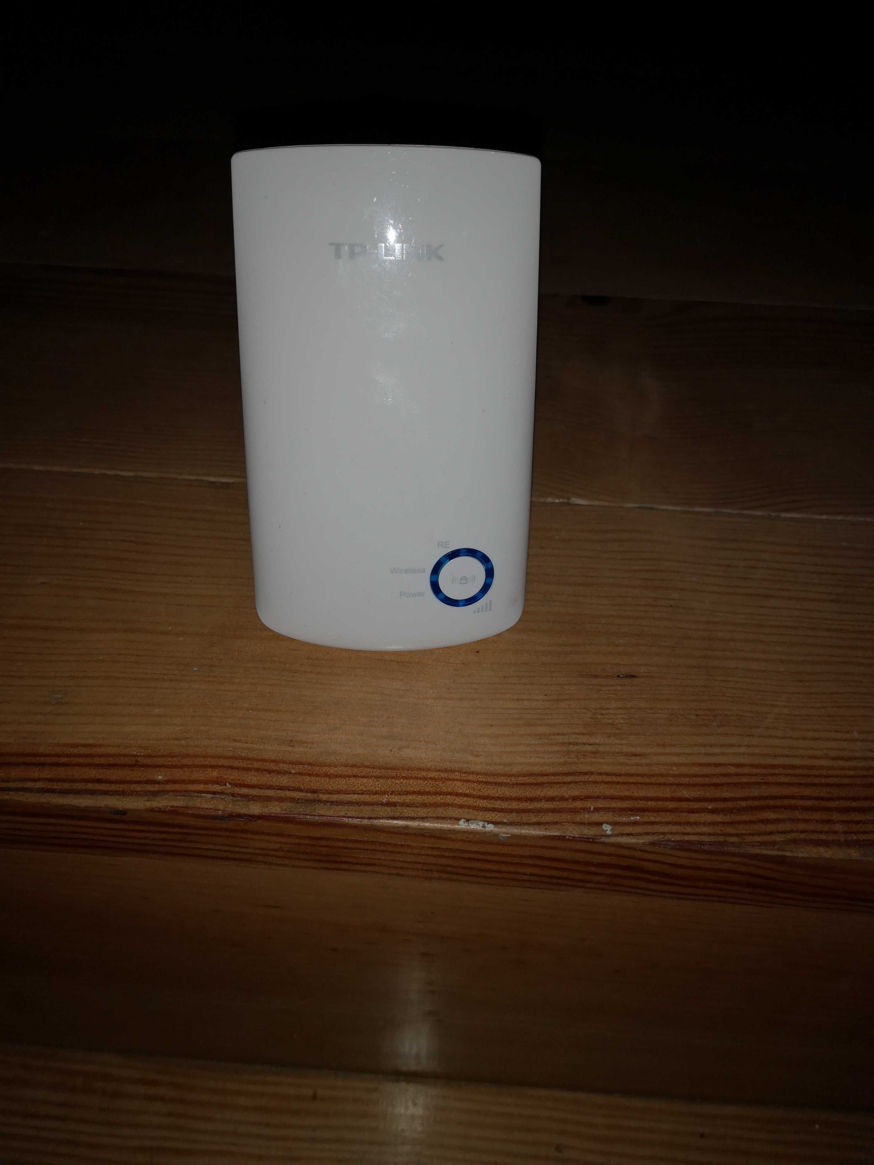 TP LINK wireless  WA 854 RE