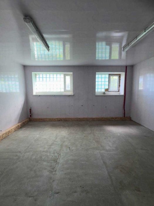 №:23342 - Приміщення в центрі, вул. Івана Мазепи, 347 м²