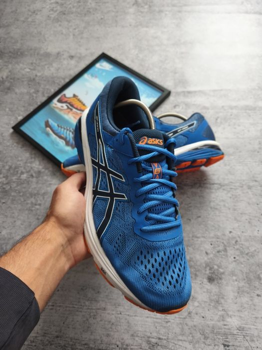 Чоловічі кросівки Asics GT-1000