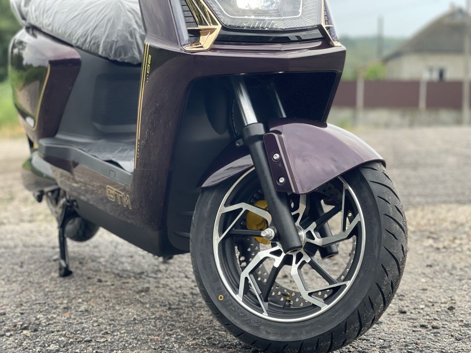 Електроскутер GTM Volt 1500