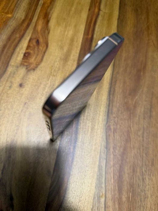 iphone 16 pro max 512Gb gold