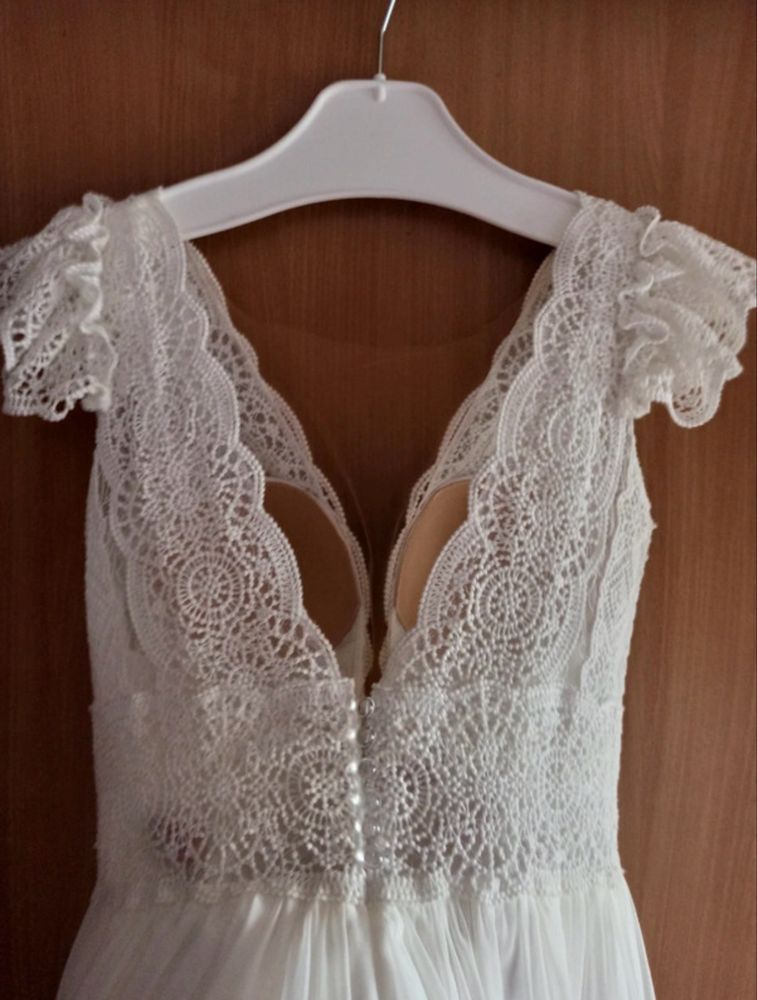 Suknia ślubna w stylu Boho + welon i podwiązki