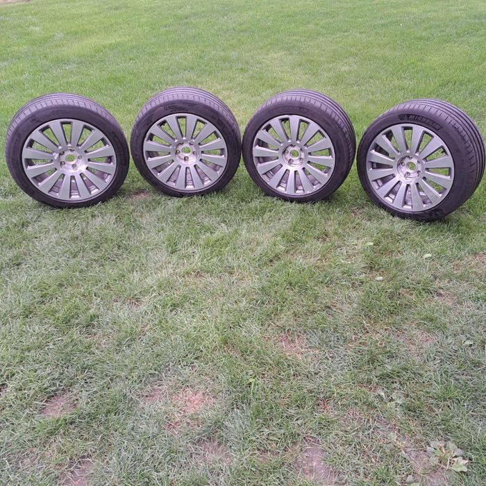 Koła Audi 19” z oponami