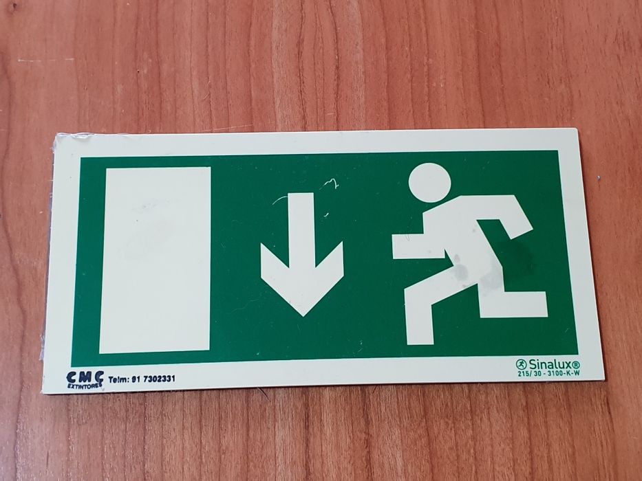 Placa Sinalização Saída Emergência Fotoluminescente