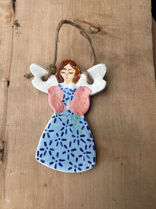 Zawieszka ceramiczna gliniana aniołek anioł kwiatki bohoniebieski