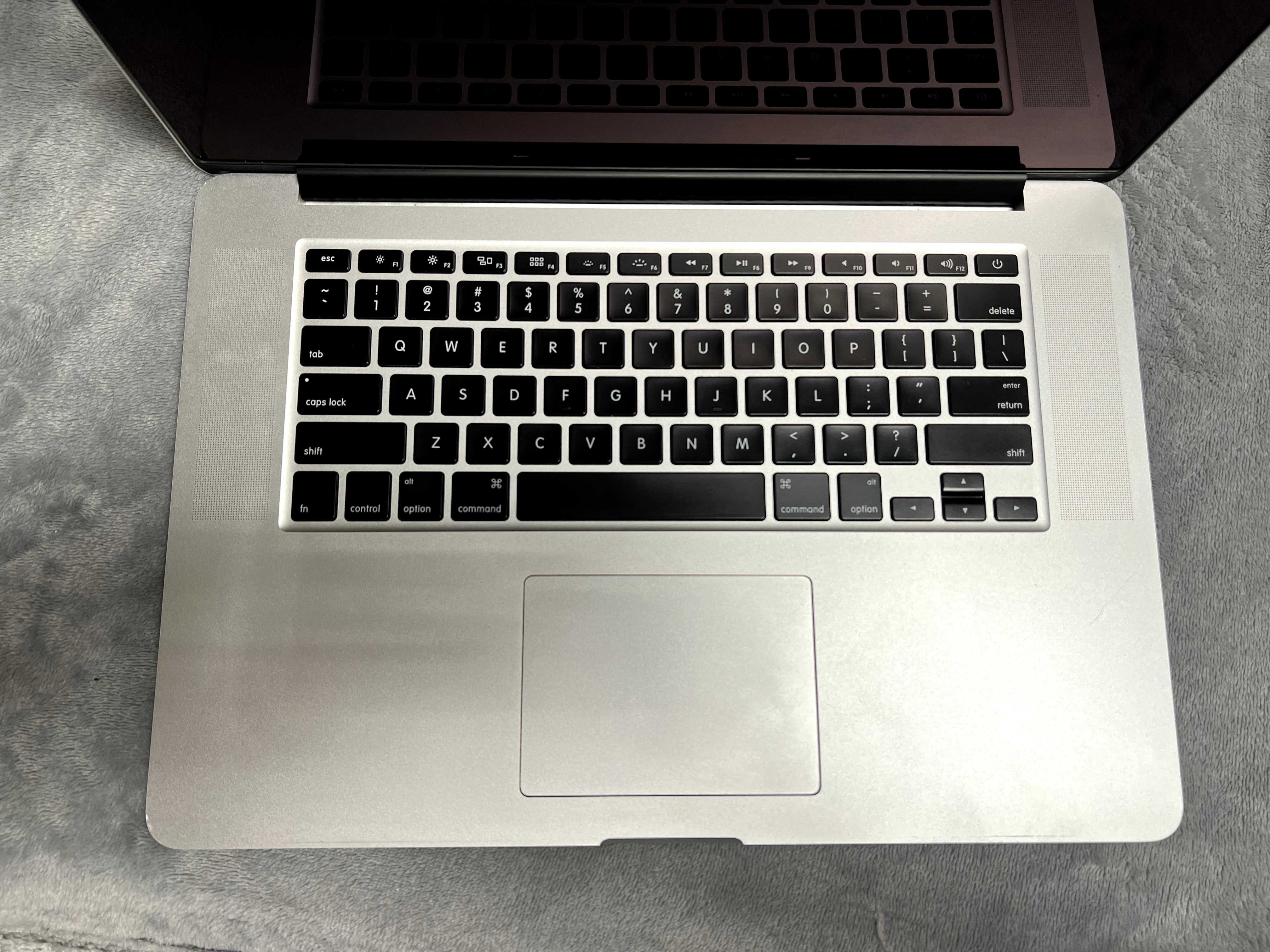 MacBook Pro 2015. Модель А1398. 15/i7/6GB256GB