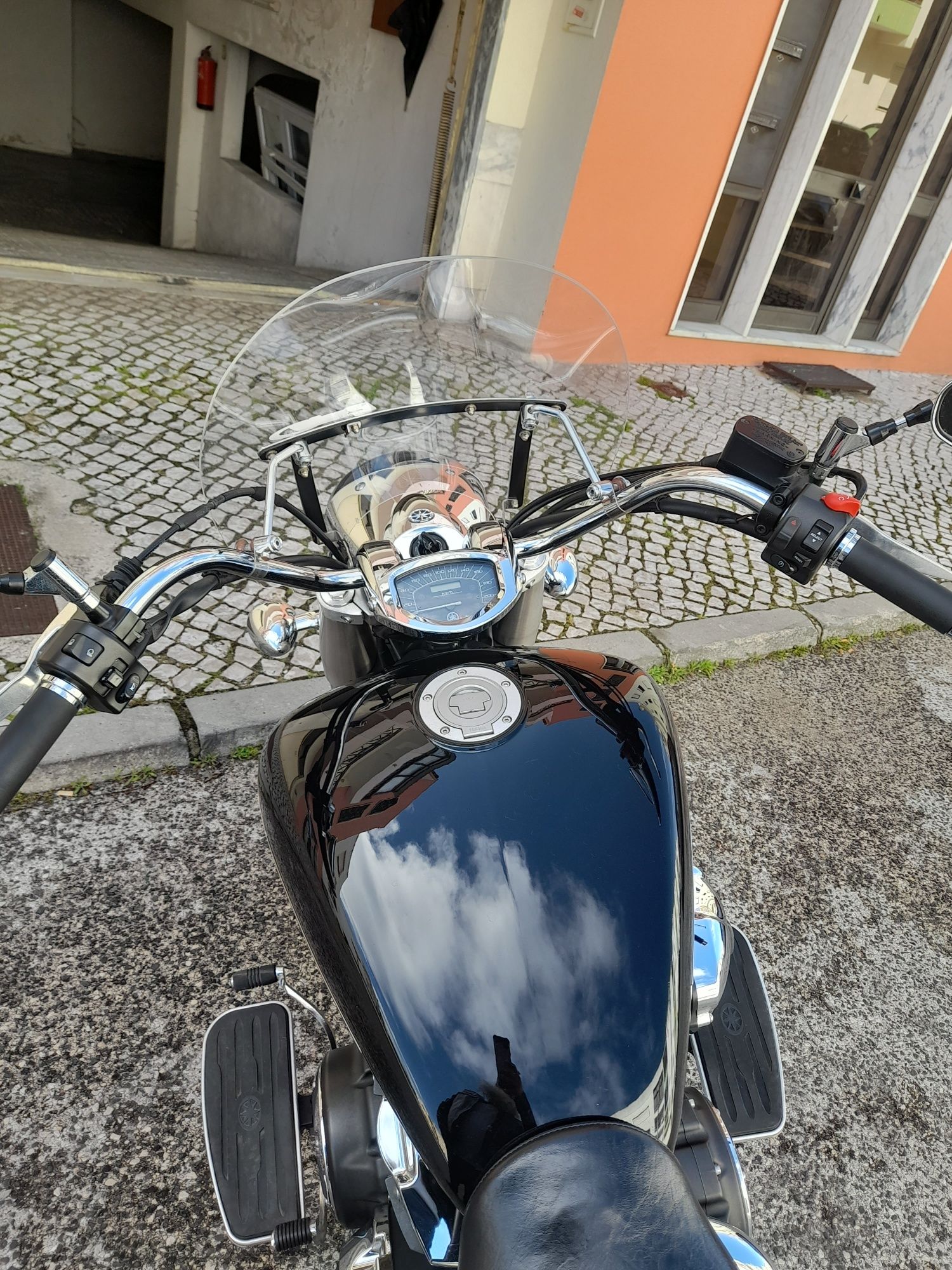 Yamaha XVS1300 A