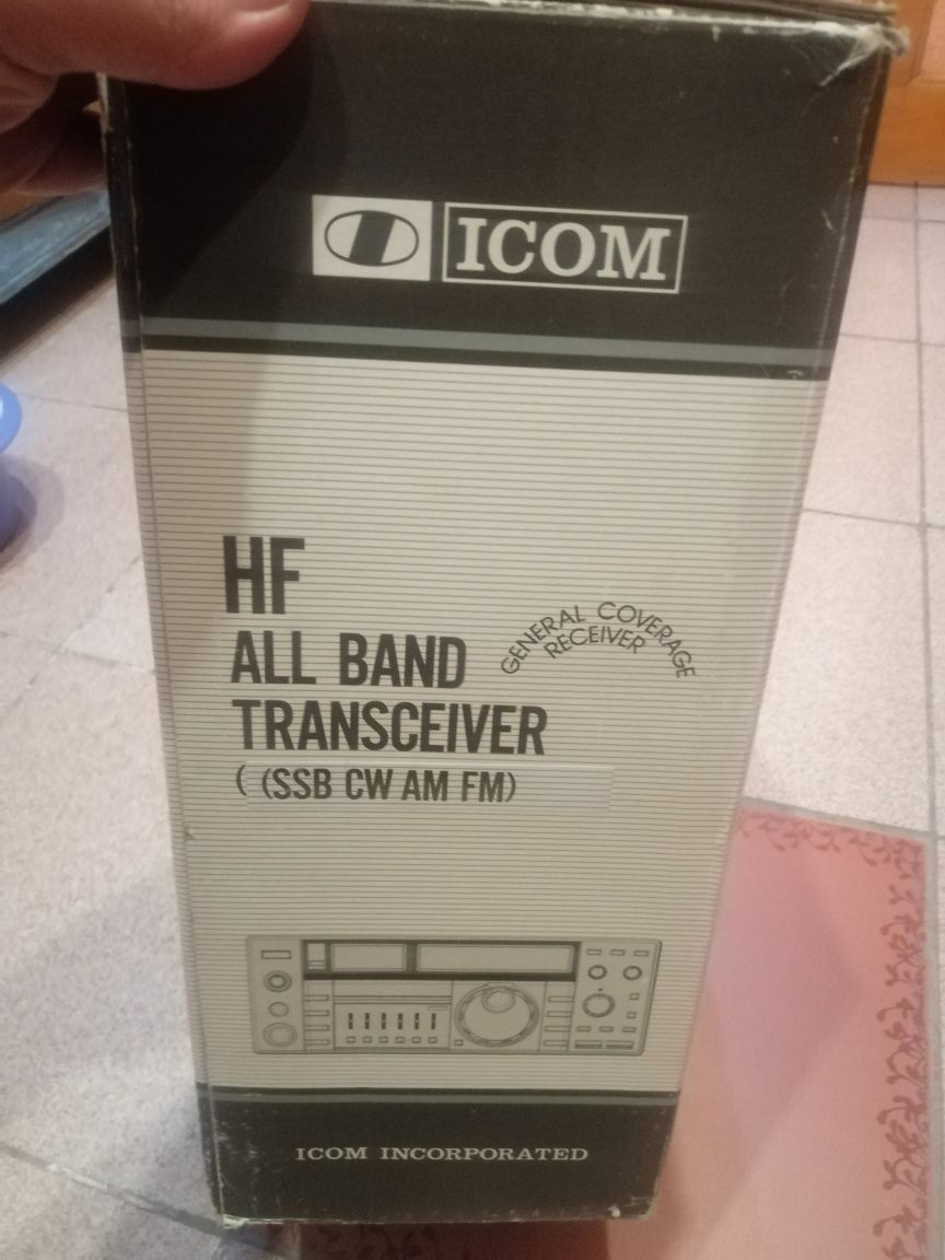 Продам трансивер ICOM 731