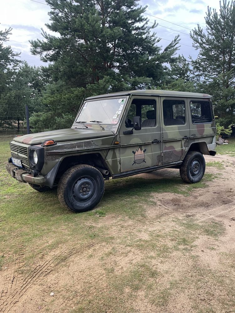 Mercedes G klasa 230GE wojskowy Puch, 9cio osobowy, automat, benzyna