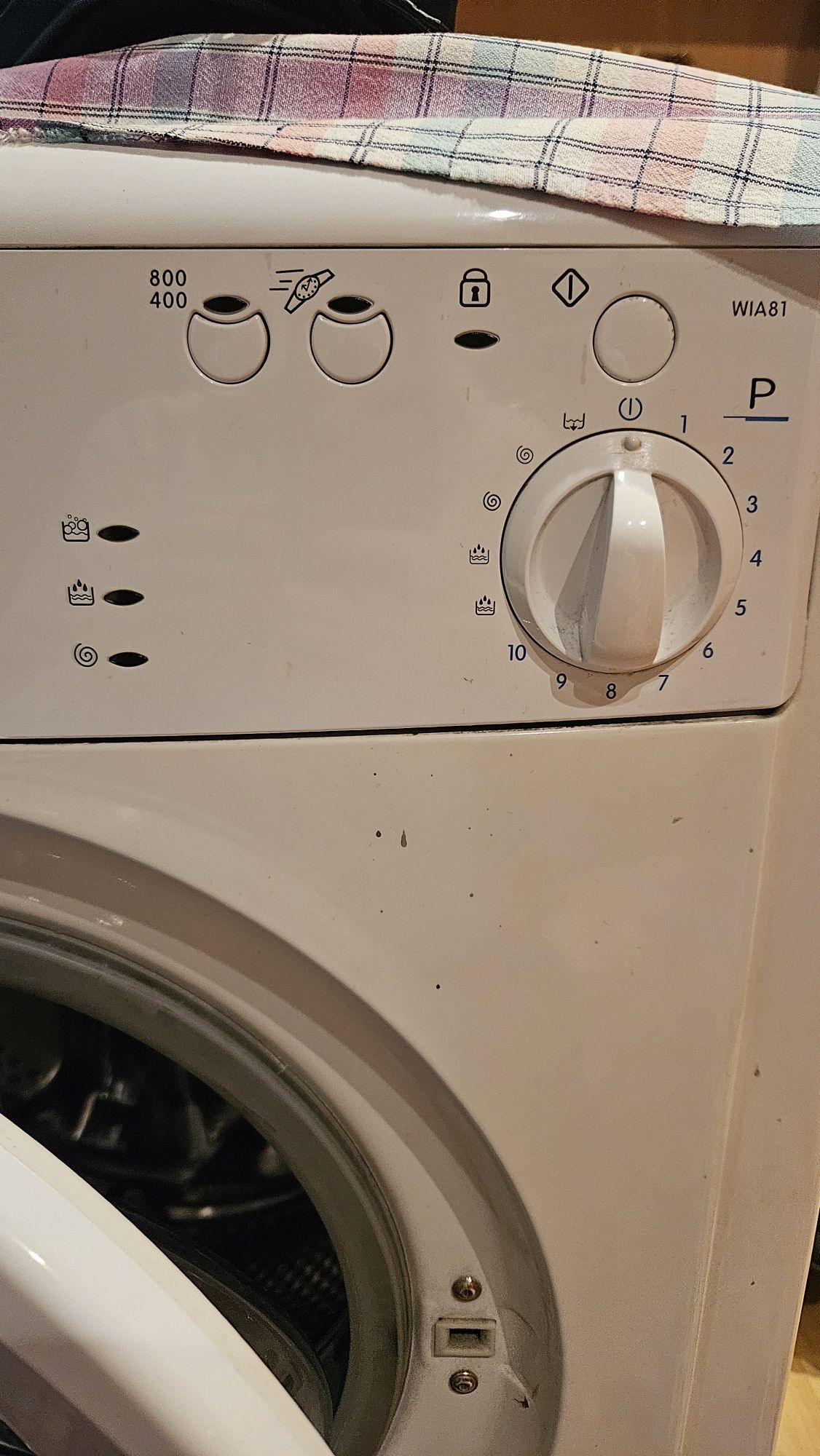 Пральна машинка Indesit wia81