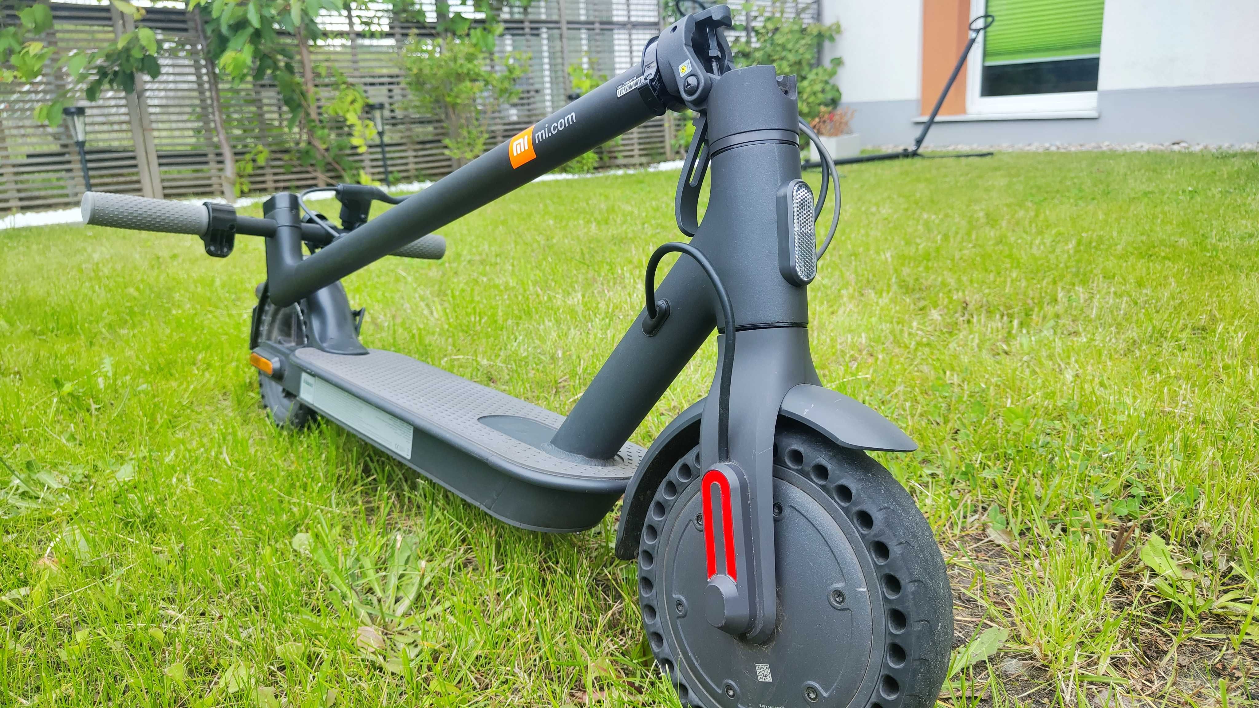 Hulajnoga Xiaomi Mi Electric Scooter 1S - nowa bateria odblokowana