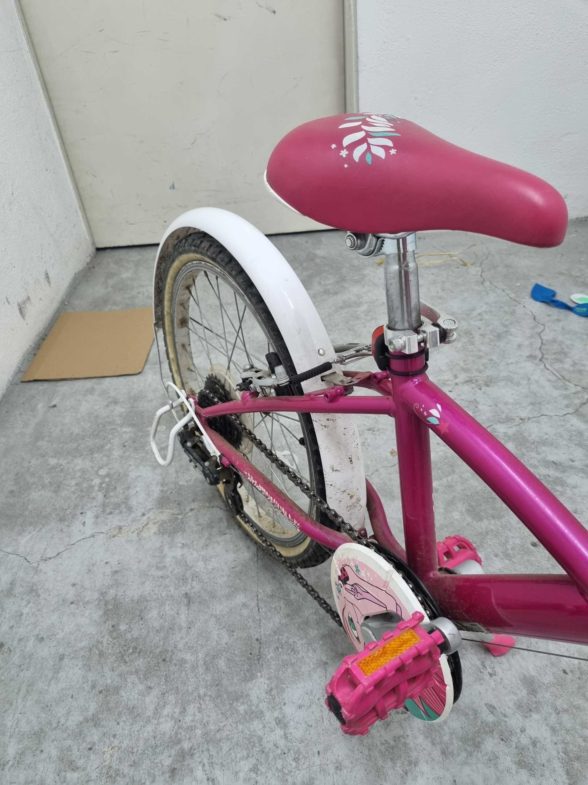 Bicicleta Usada Menina B'Twin 20