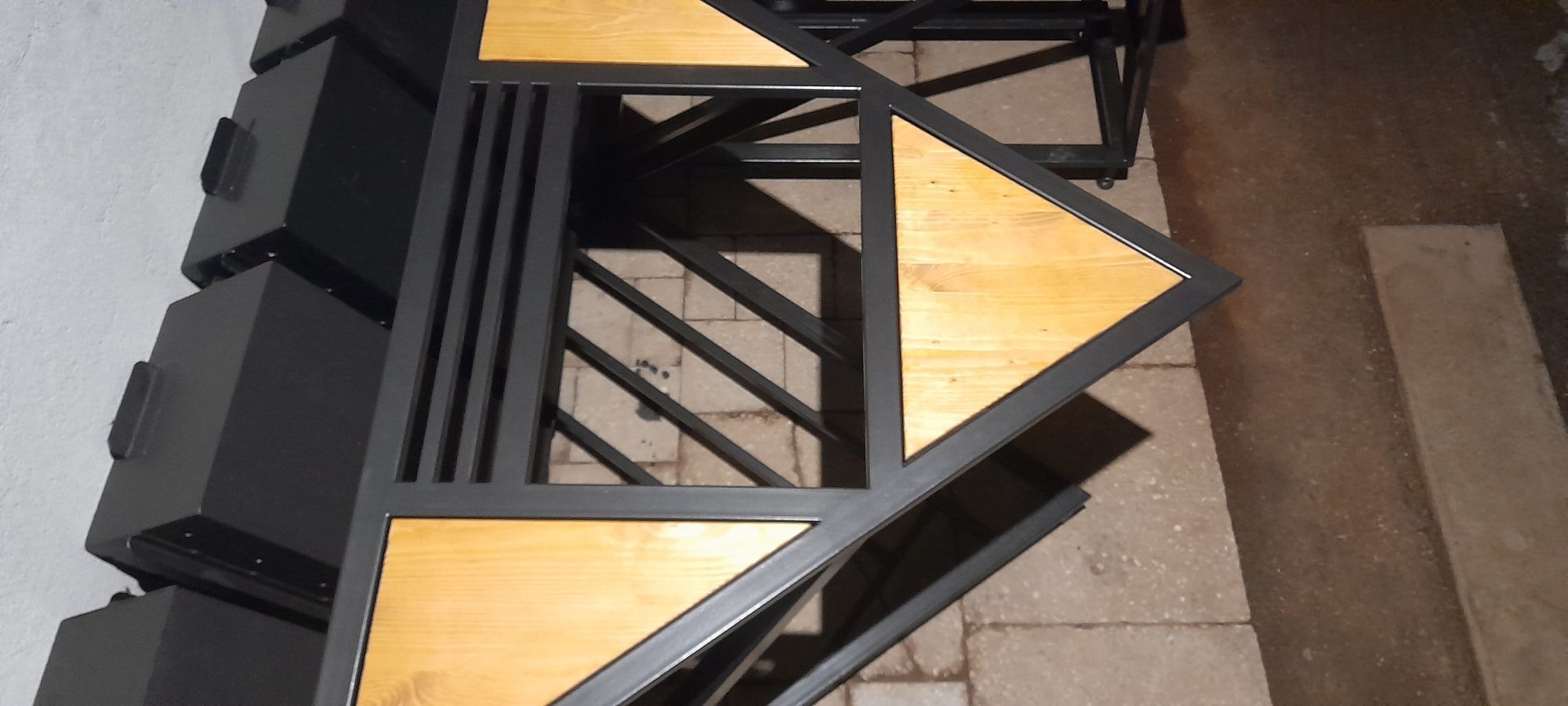 Вироби з металу в стилі лофт інсегреті мангали -- стільці -- столи --