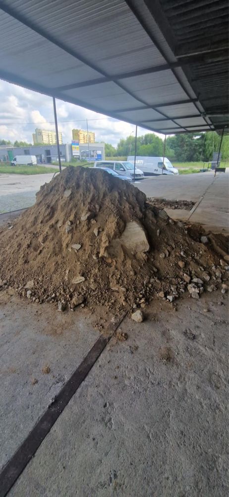 Piasek (gruz) oddam za darmo za posprzatanie