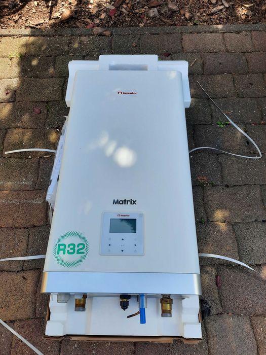 Pompa ciepła INVENTOR  nowa  moc 6 kW
