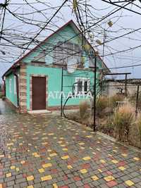 Уютный дом с мансардой на Дачной, вблизи Одессы.