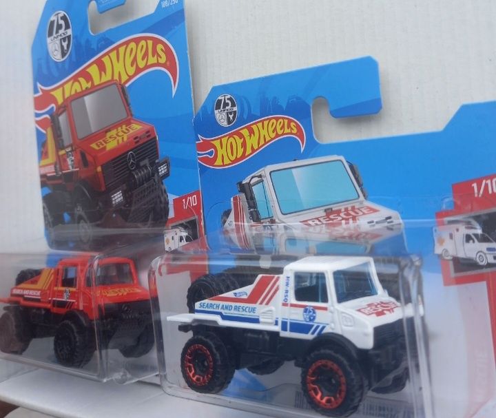Conjunto 2 - mercedes unimog hot wheels