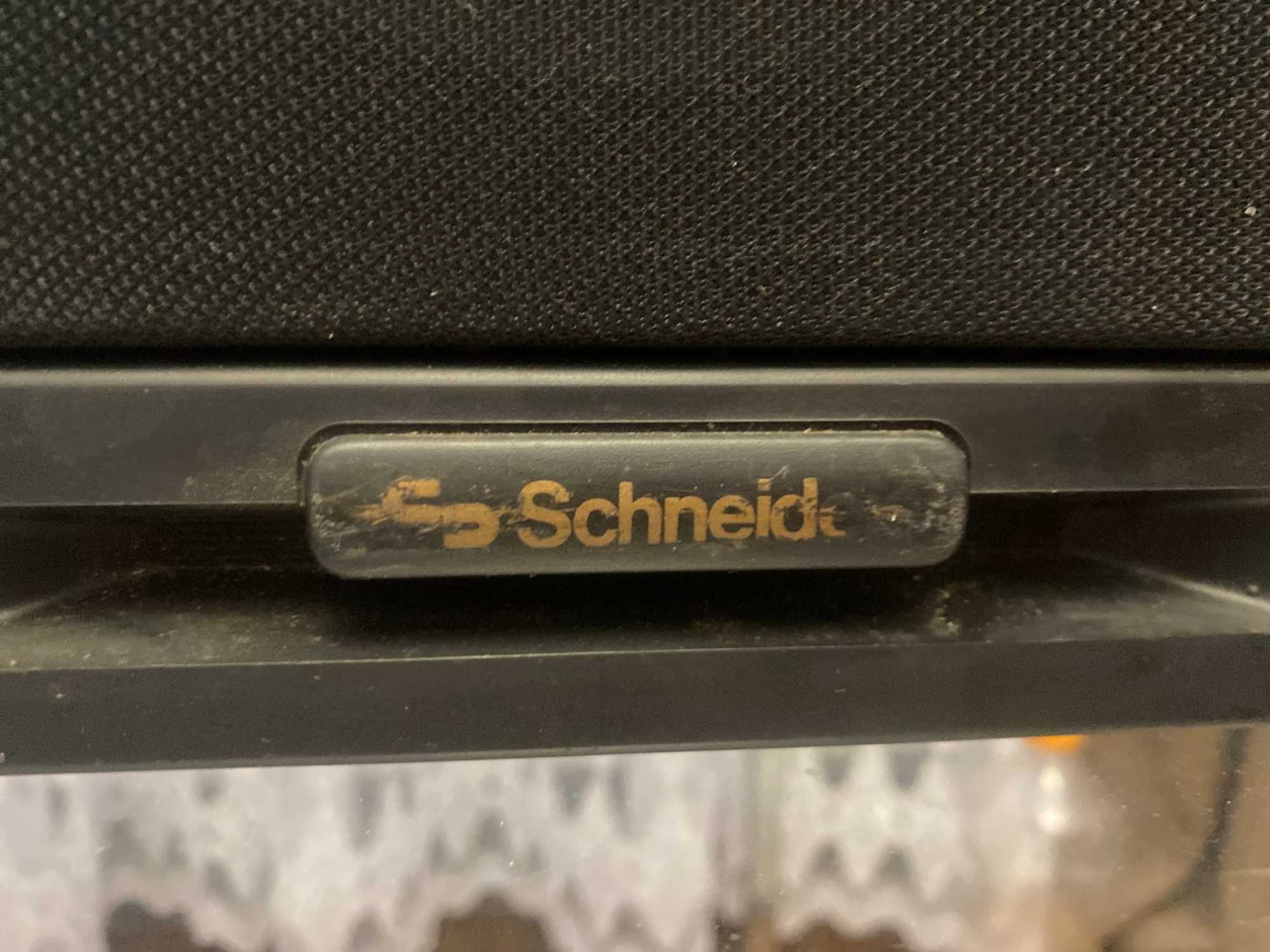 колонки Schneider
