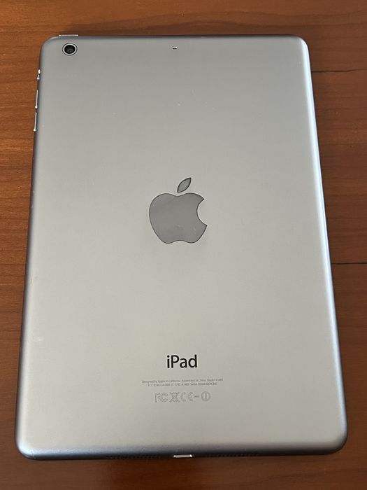 Apple Ipad Mini 2 32GB - Cinzento Sideral