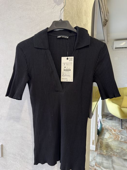 Жіночі поло Zara , в двох кольорах