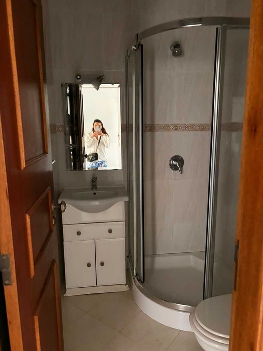 Loiças e móvel WC