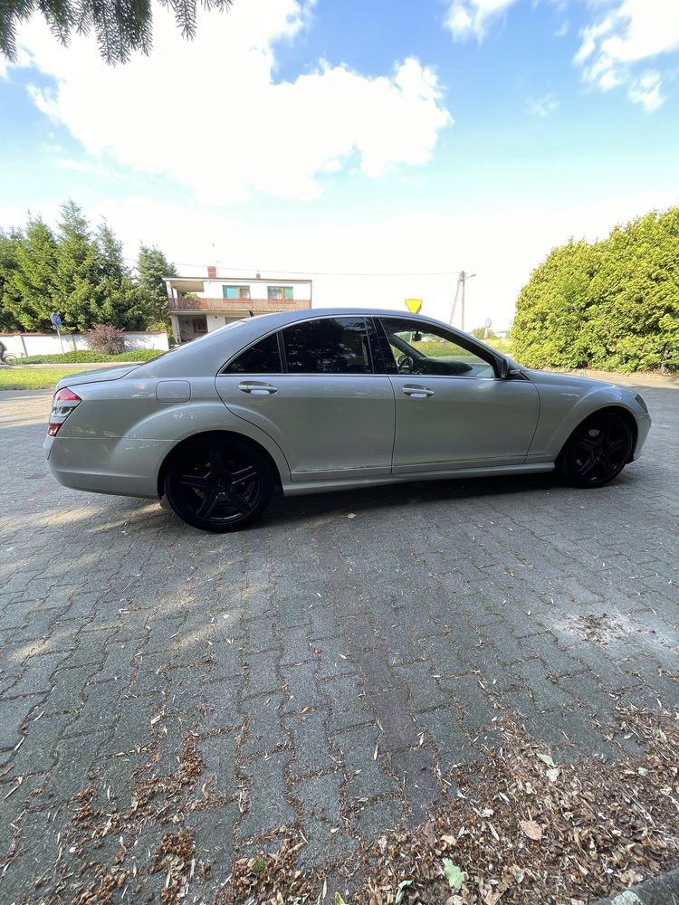 Mercedes S320 w221