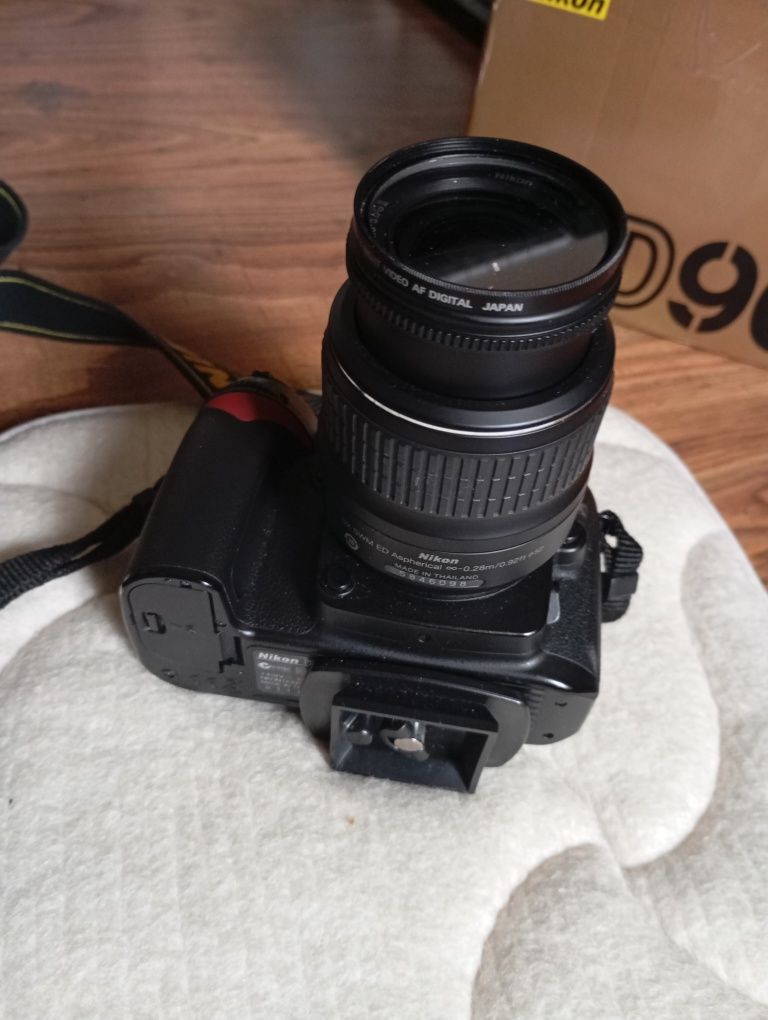 Nikon D90 + Obiektyw