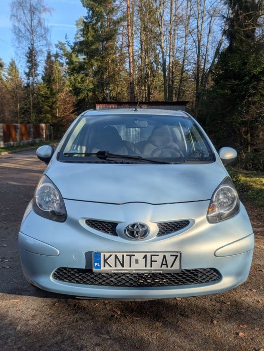 Sprzedam Toyota Aygo niski przebieg bezwypadkowa
