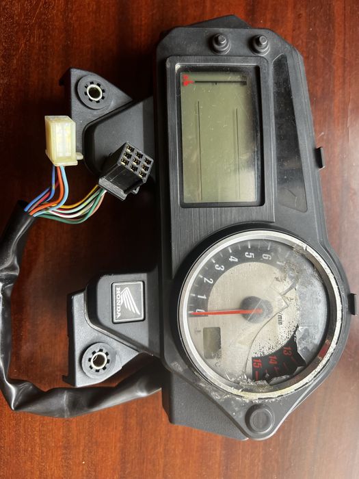 Manometro hornet 600