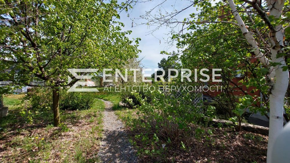 Без%! Продаж ділянки з будинком в с. Лісники