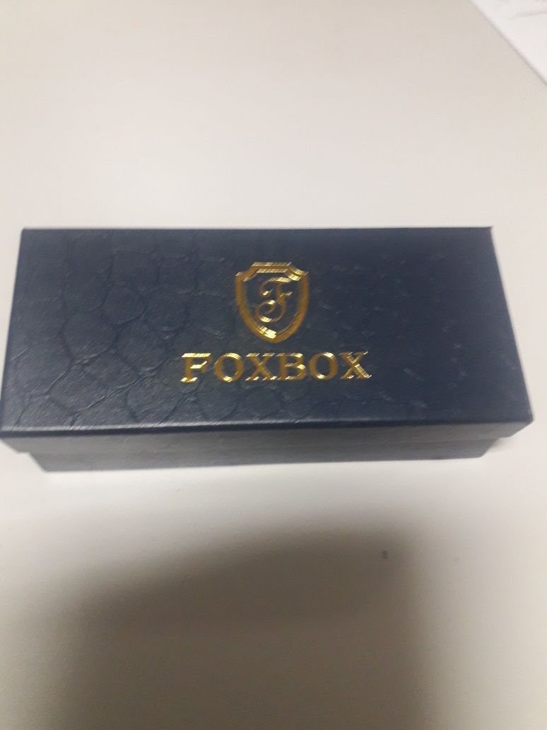 Продам чассы foxbox