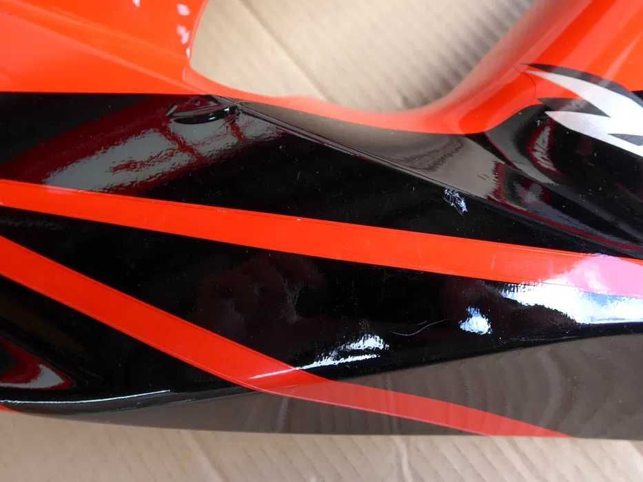 Honda CBR 1000 sc57 '06-07r OWIEWKA prawa