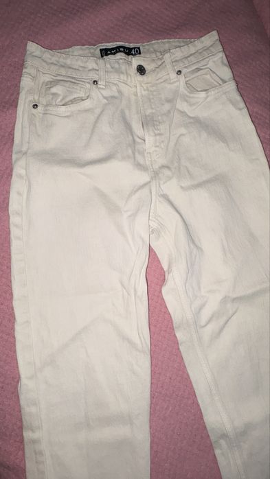 Джинси моми та штани палаццо