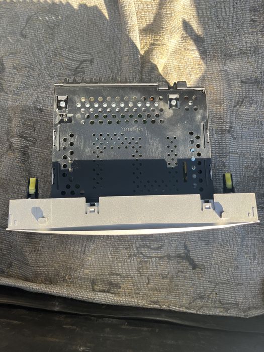 Штатная магнитола Toyota Camry 40 2007 оригинал, рабочая