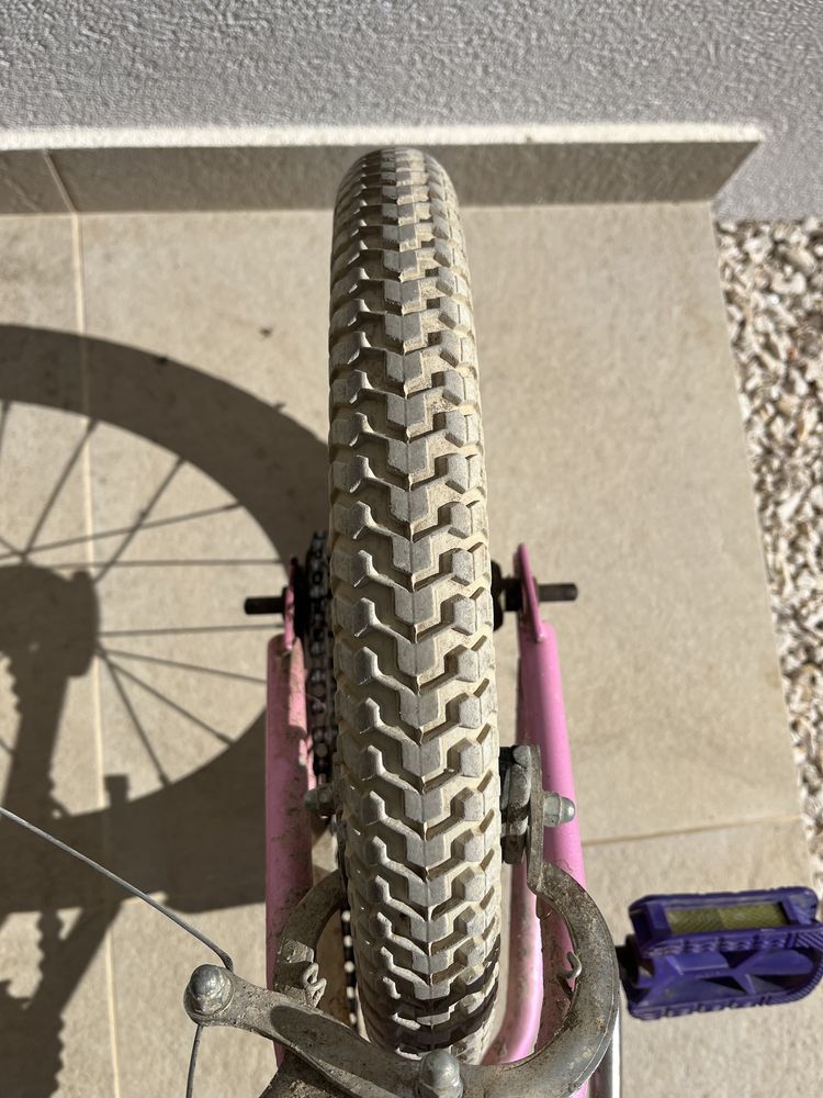 Bicicleta de menina roda 16